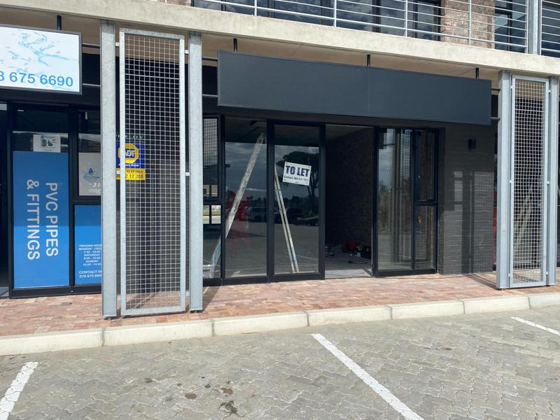 To Let commercial Property for Rent in Overbaakens Eastern Cape